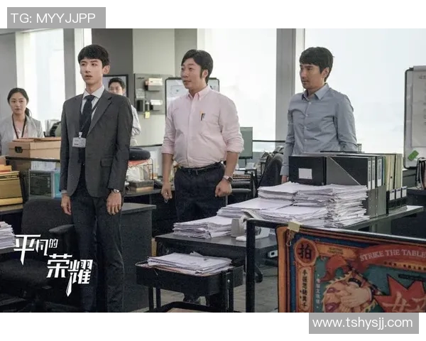 足球巨星背后的奋斗与荣耀：从草根到巅峰的传奇之路